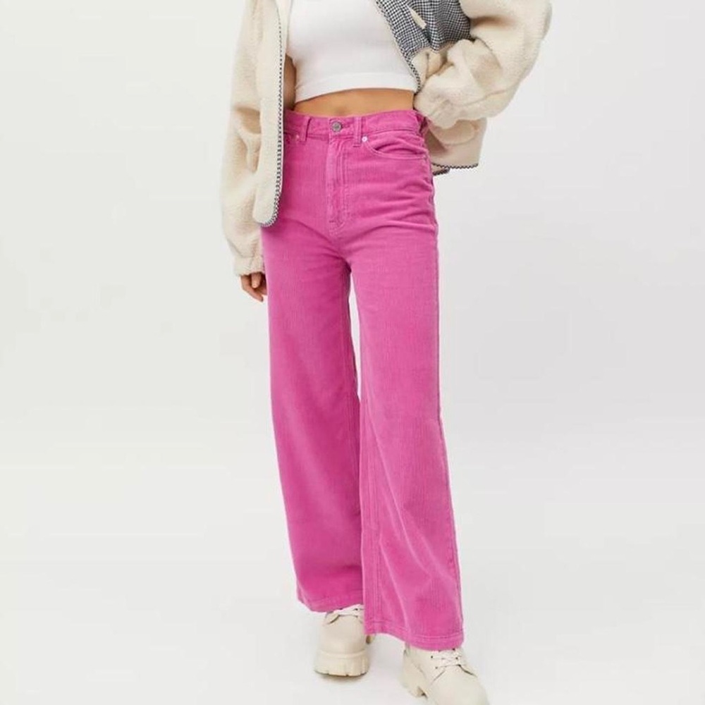 BDG HIGH & WIDE PINK CORDUROY PANTS